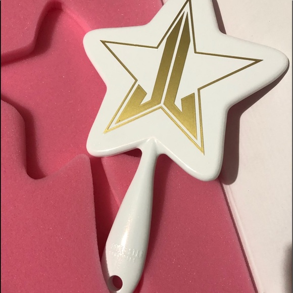 ⭐️NWT⭐️ Jeffrey Star Handheld Mirror⭐️ - Picture 1 of 7